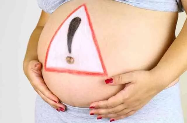 bebek gelişimini etkileyen nedenler